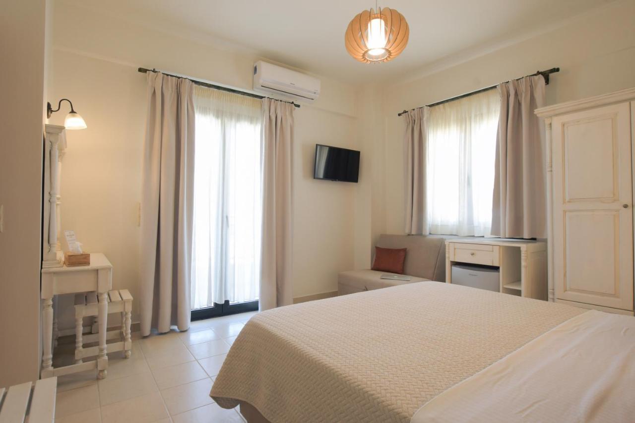 Philharmonie Hotel Kalamaki  Bagian luar foto
